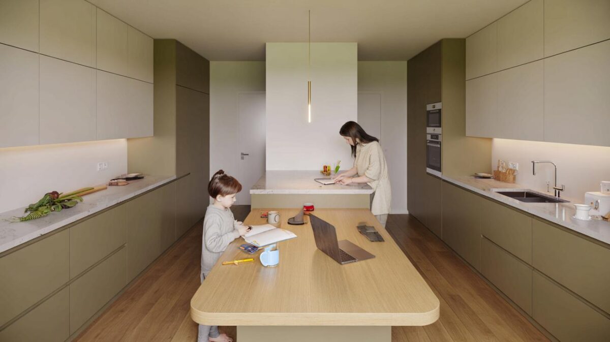 Adiós a las islas de cocina: por qué miles de hogares cambian a península con mesa integrada ya